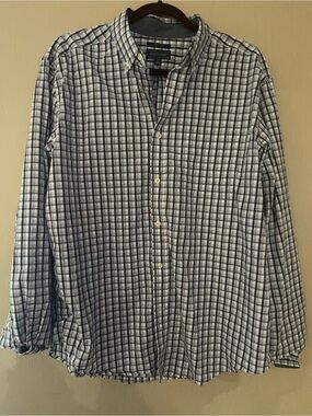 Mason James large Men's Blue Plaid Button-Down Shirt